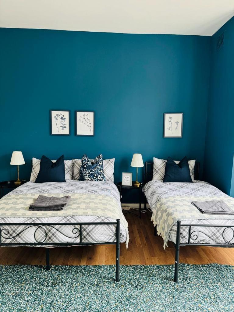 Jubilee Rooms 15 Minutes Central Лондон Екстериор снимка